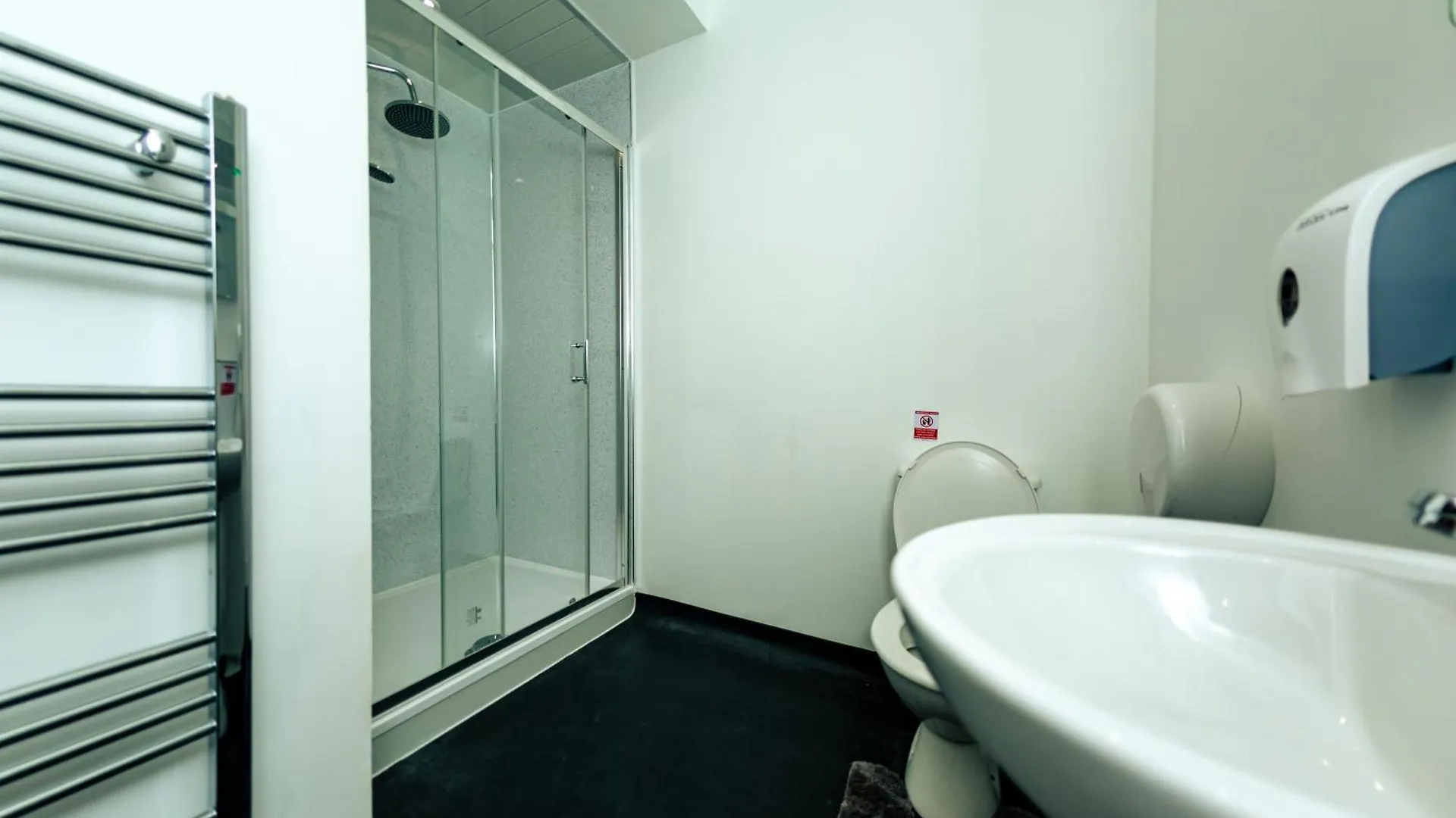 Cheerz Apartments Aberdeen 0*,